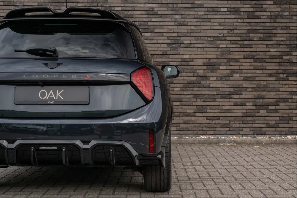 Mini John Cooper Works 2.0 Cooper S John Cooper Works XL uit 2024, foto 11