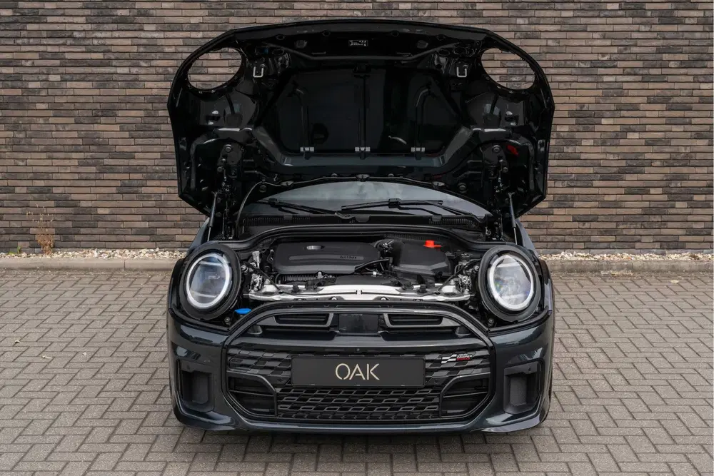 Mini John Cooper Works 2.0 Cooper S John Cooper Works XL uit 2024, foto 9