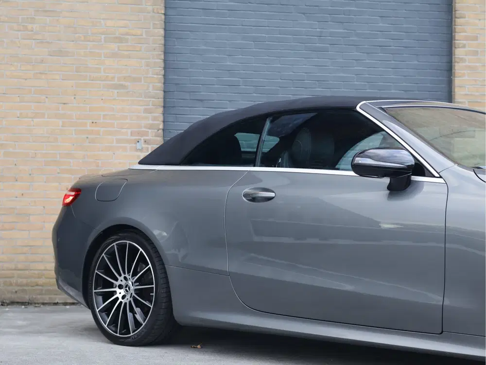 Mercedes-Benz E-Klasse 200 Sport Edition AMG uit 2020, foto 12