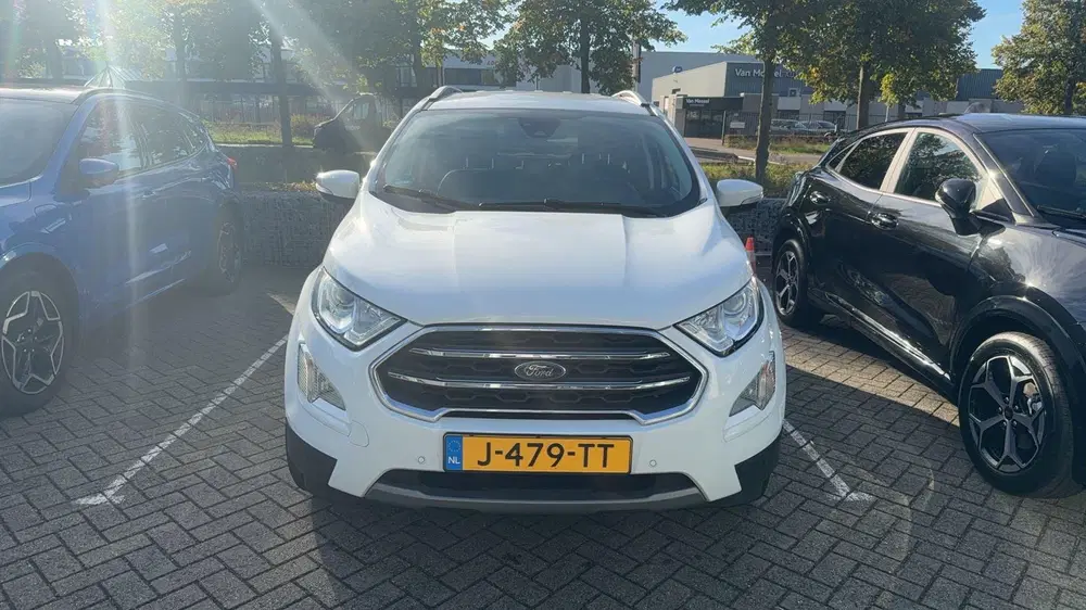 Ford EcoSport Titanium uit 2020, foto 6