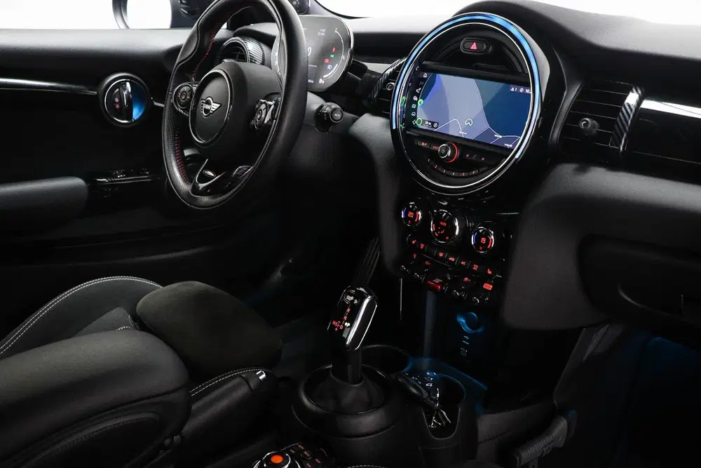 Mini Cooper 1.5 Cooper Camden Edition uit 2021, foto 3
