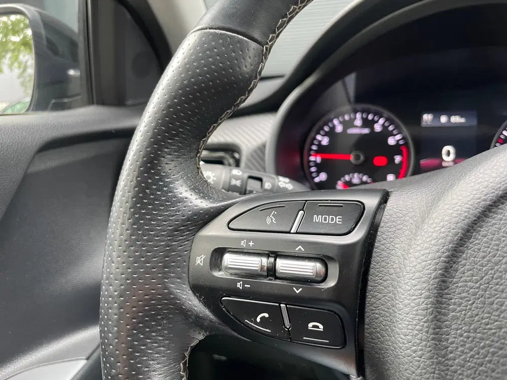 Kia Rio 1.0 T-GDi MHEV GT-Line DAKJE CAMERA CARPLA uit 2020, foto 13
