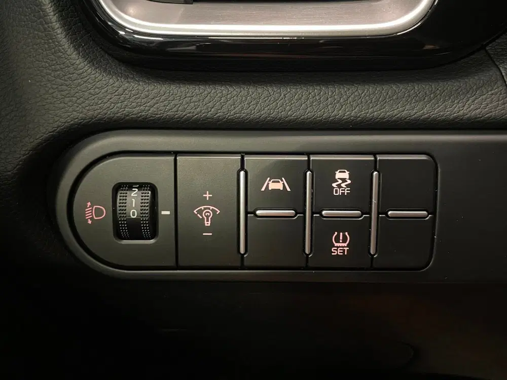 Kia Ceed 1.0 T-GDi DynamicPlusLine uit 2022, foto 14
