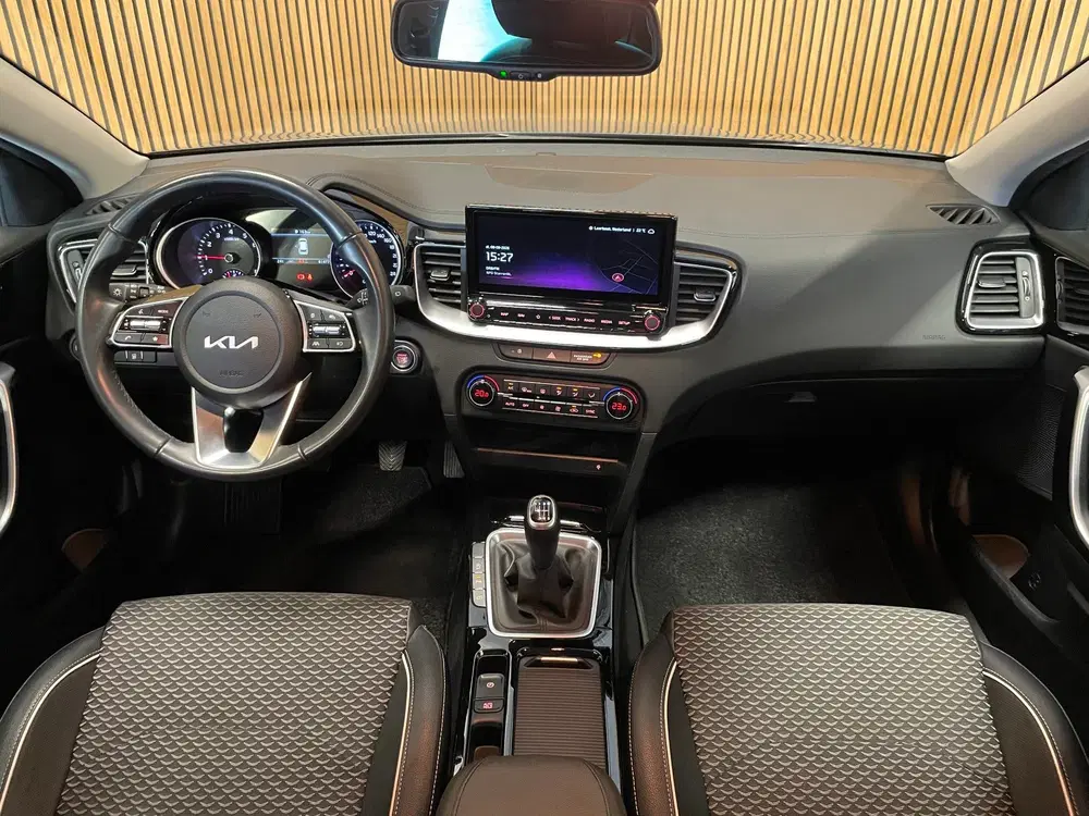 Kia Ceed 1.0 T-GDi DynamicPlusLine uit 2022, foto 7