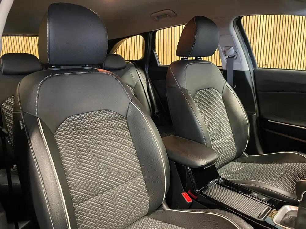Kia Ceed 1.0 T-GDi DynamicPlusLine uit 2022, foto 8