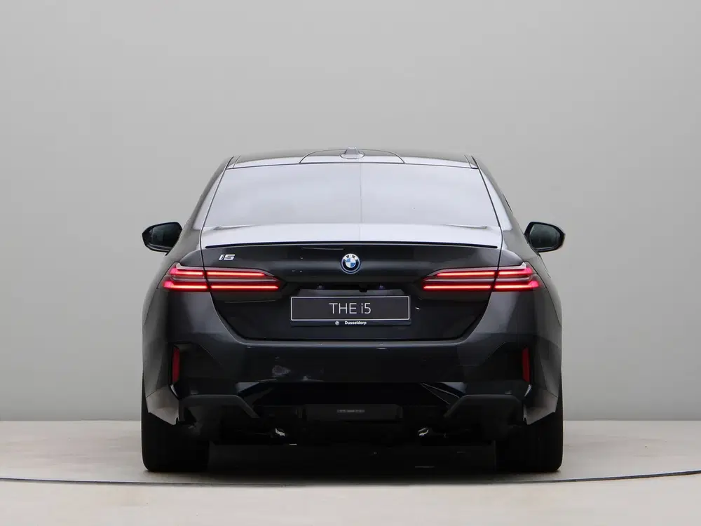 BMW i5 eDrive40 84 kWh M Sport Pro uit 2026, foto 9
