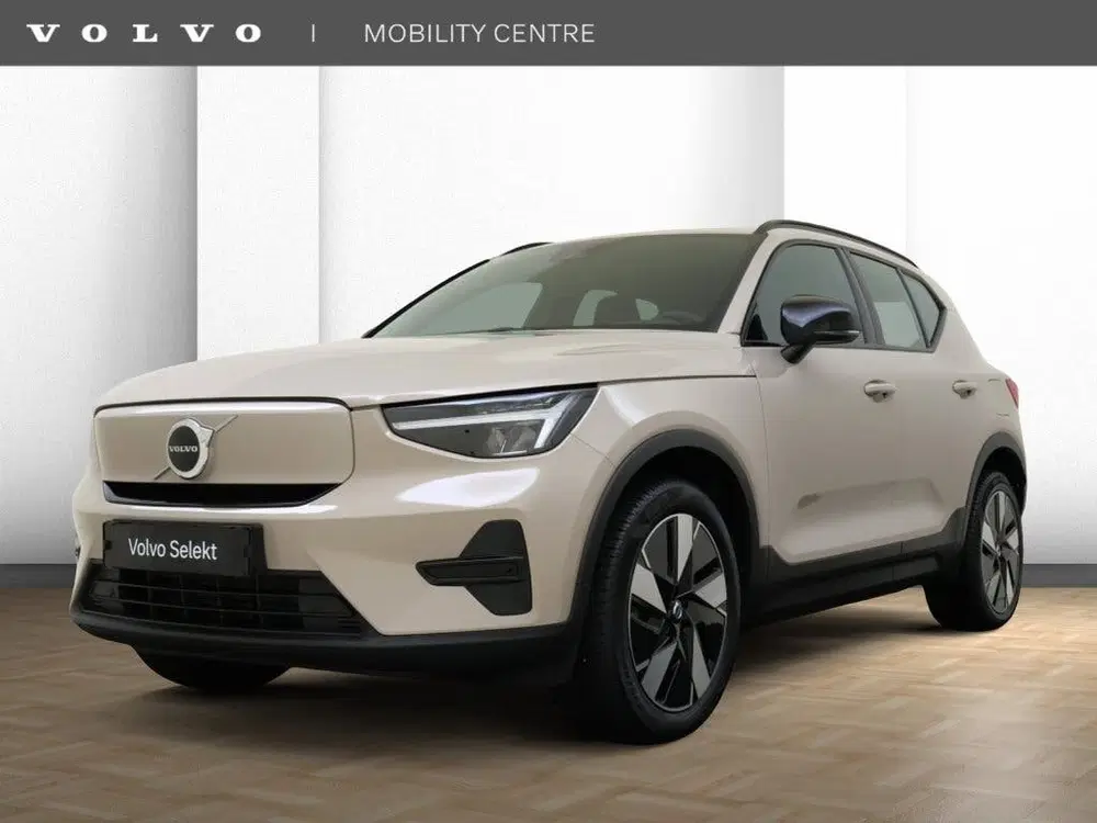 Volvo EX40 Extended Range Plus 82 kWh uit 2025
