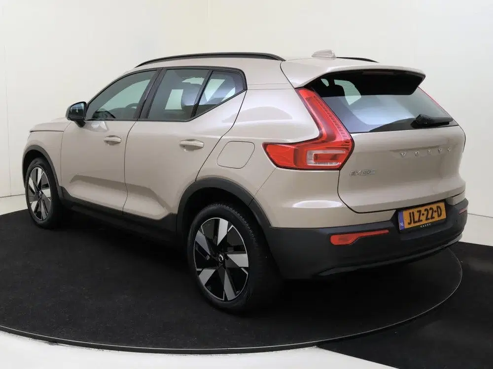 Volvo EX40 Extended Range Plus 82 kWh uit 2025, foto 5