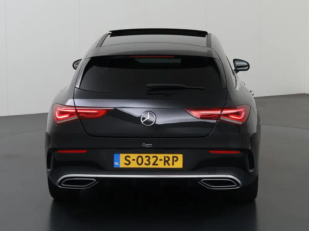 Mercedes-Benz CLA 250 e AMG Line uit 2023, foto 4