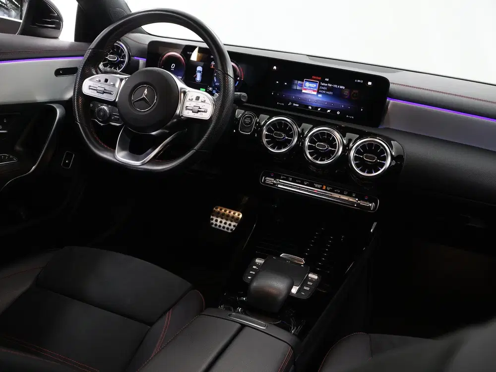 Mercedes-Benz CLA 250 e AMG Line uit 2023, foto 9