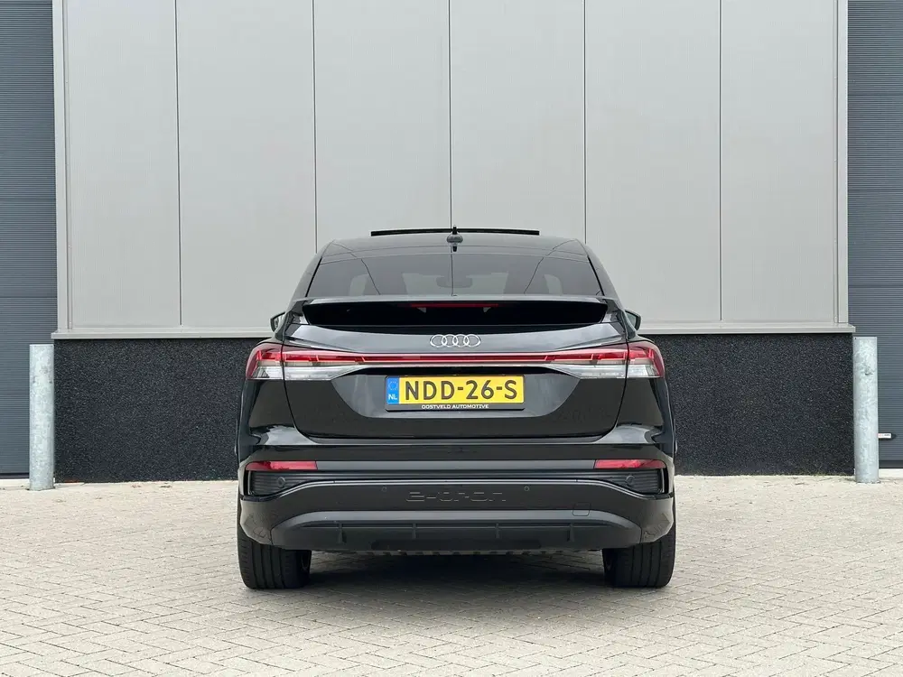 Audi Q4 e-tron 40 S-Line edition 77 kWh uit 2022, foto 10