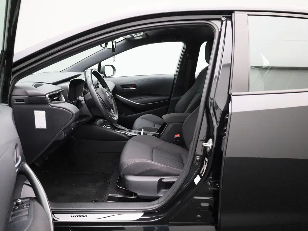 Toyota Corolla 1.8 Hybrid Business uit 2022, foto 9