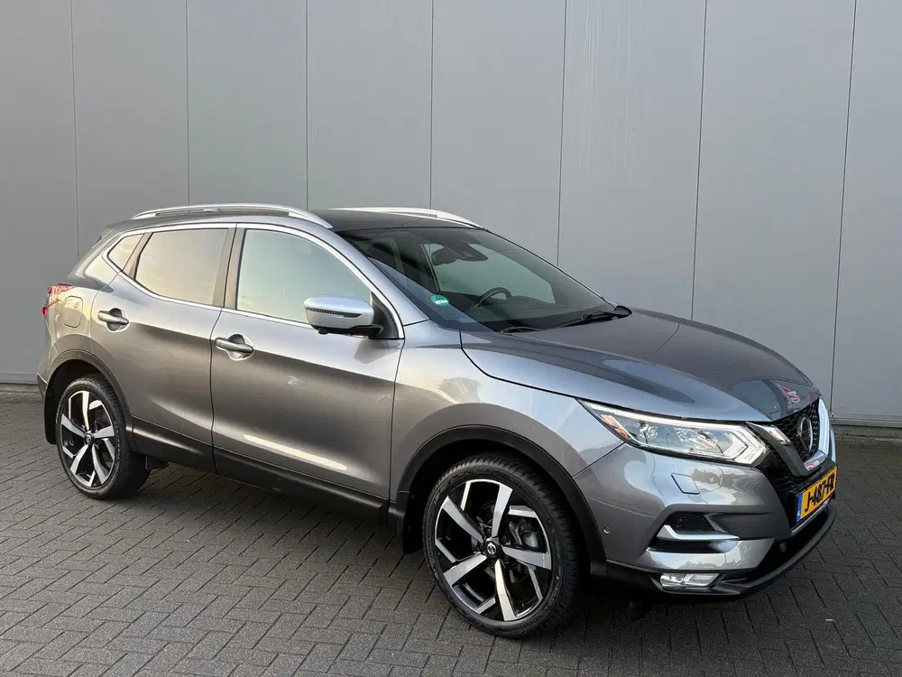 Nissan Qashqai 1.3 DIG-T 160PK Automaat Tekna+ Trekhaak uit 2019, foto 2
