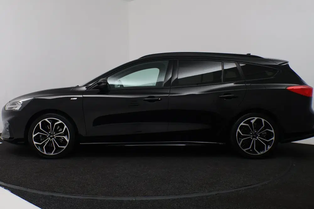 Ford Focus 1.0 EcoBoost ST Line Business (B&O uit 2020, foto 2