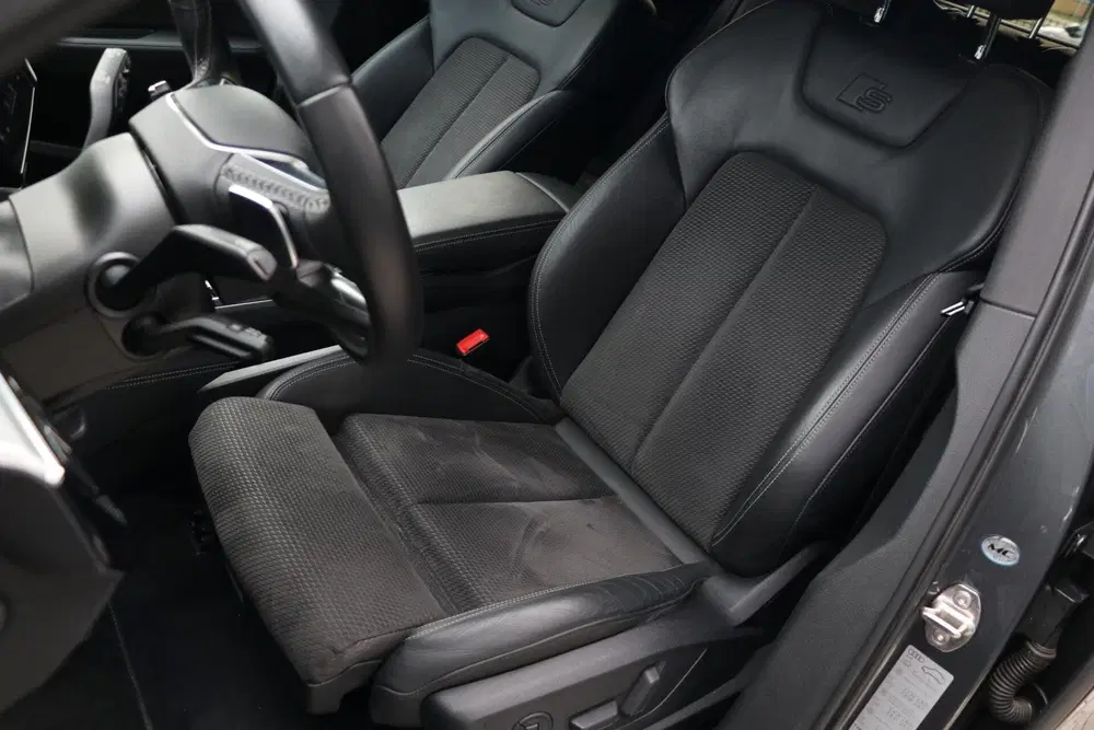 Audi e-tron e-tron 313PK uit 2019, foto 13