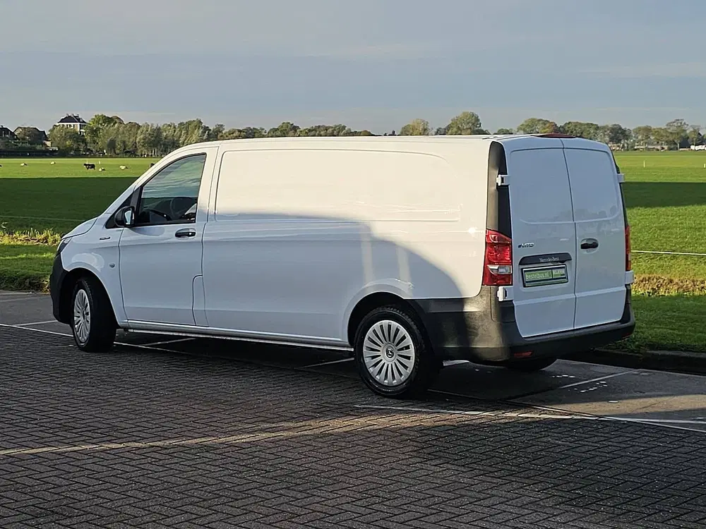 Mercedes-Benz Vito L3 XL 280KM WLTP Snelladen 60kWh 120Km uit 2024, foto 6