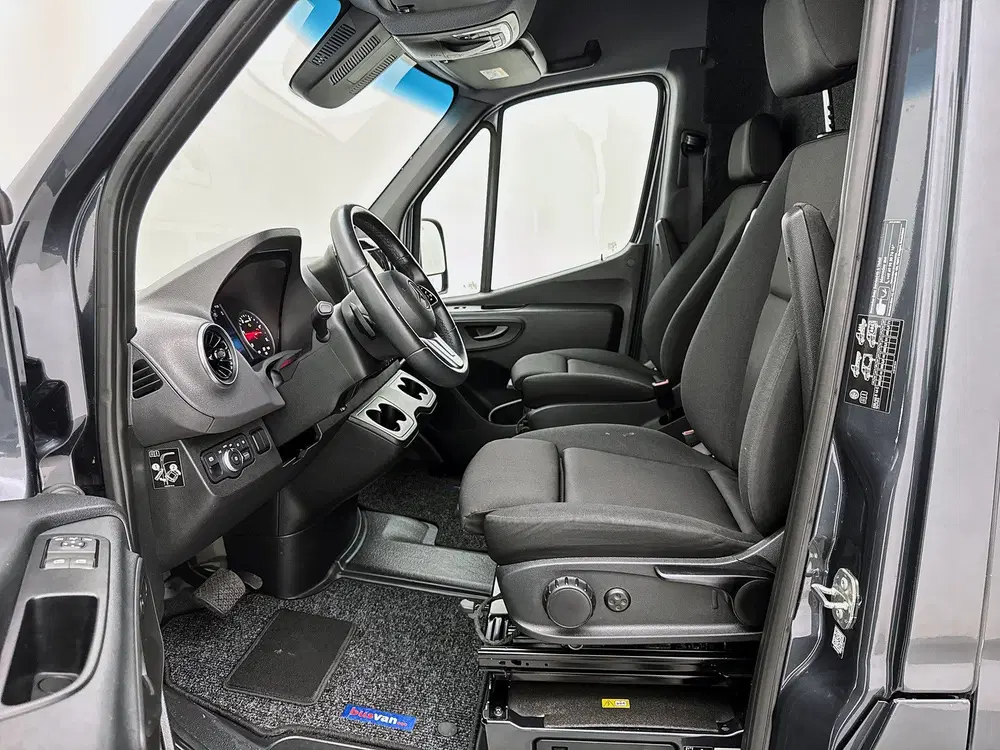 Mercedes-Benz Sprinter 419 CDI L2H2 RWD Distronic 360 Camera uit 2024, foto 6