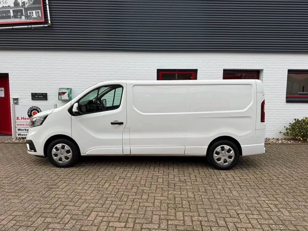 Renault Trafic GB 2.0 Blue dCi 130pk L2H1 T30 Work Editio uit 2024, foto 5
