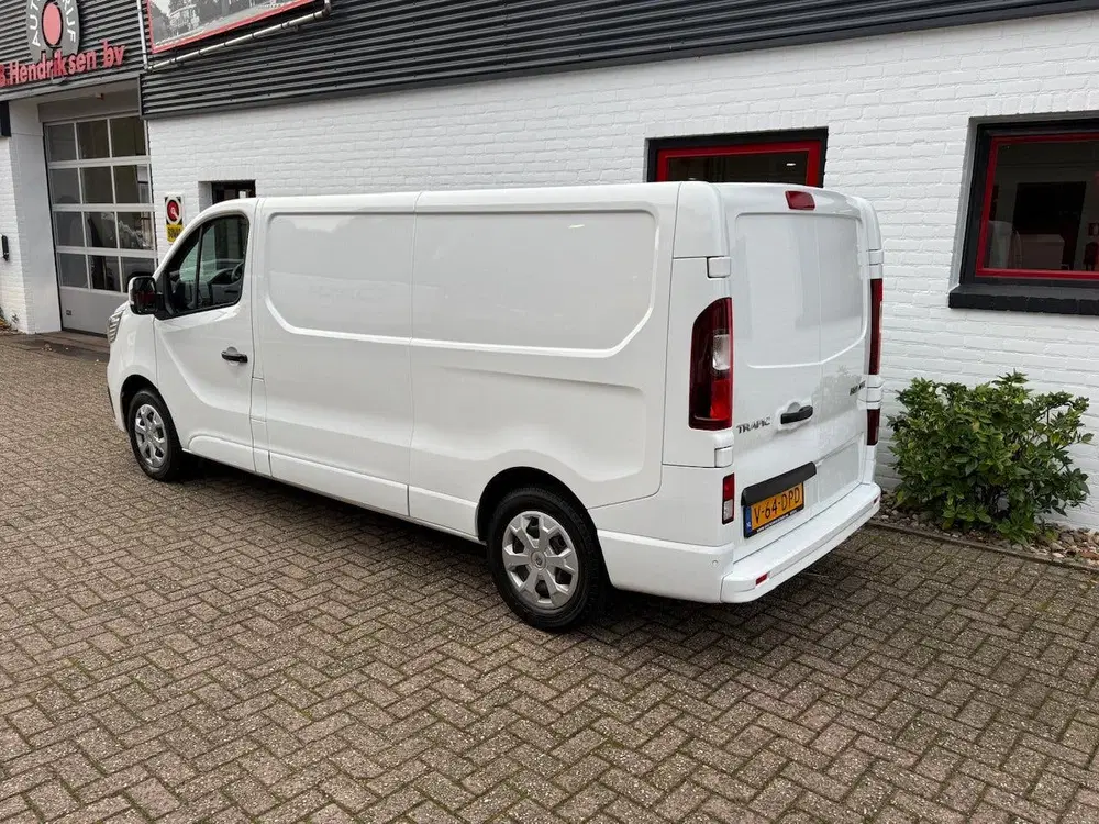 Renault Trafic GB 2.0 Blue dCi 130pk L2H1 T30 Work Editio uit 2024, foto 6