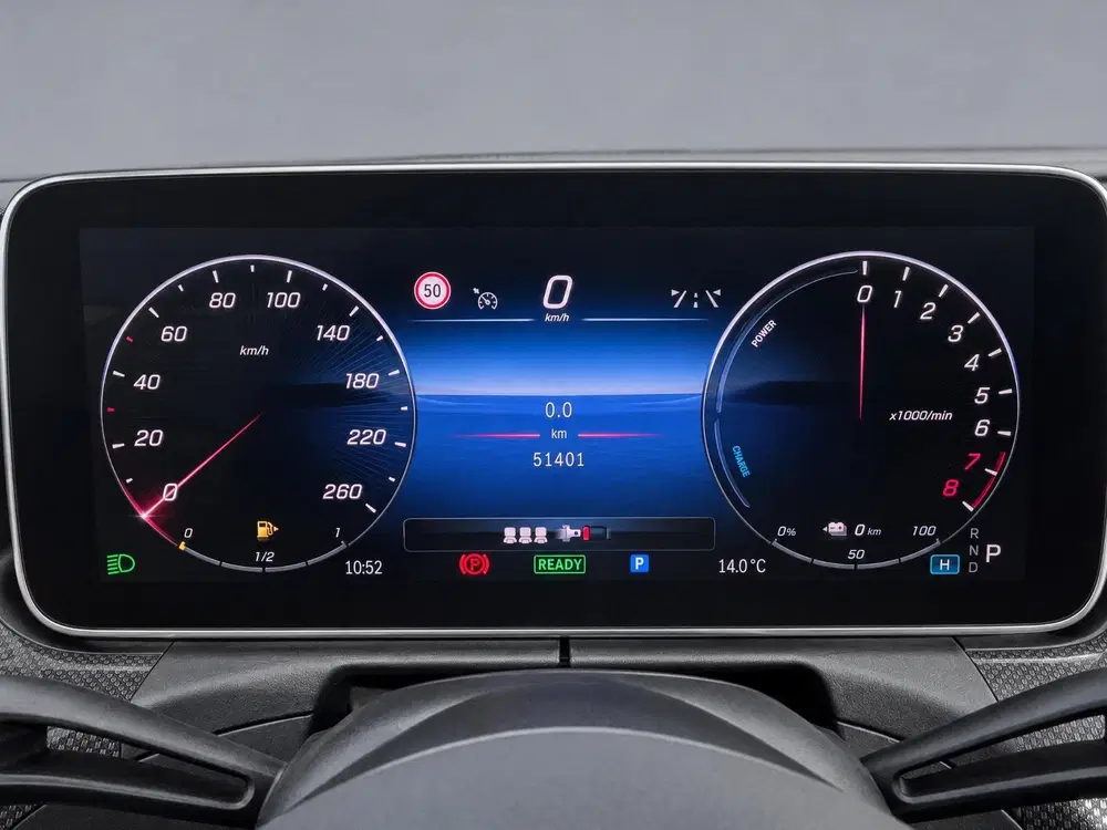 Mercedes-Benz C-Klasse 300 e AMG Line uit 2024, foto 10