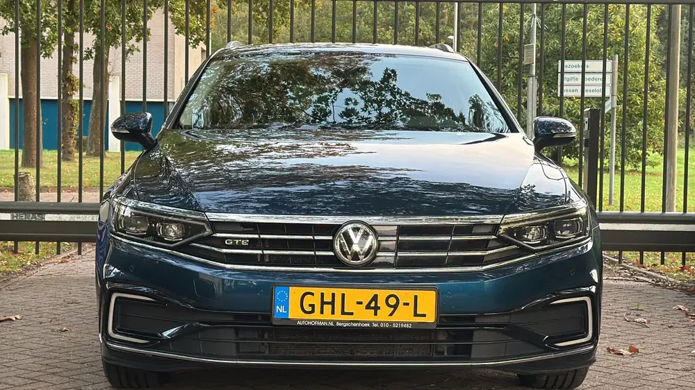 Volkswagen Passat 1.4 TSI PHEV GTE Business uit 2019, foto 2