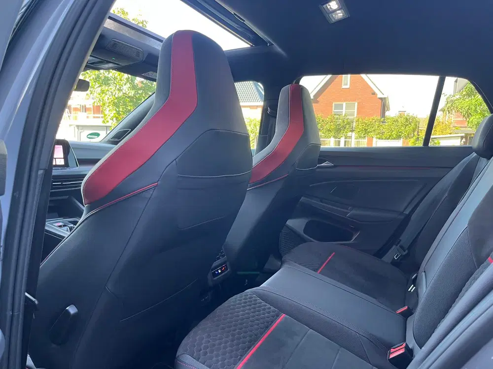 Volkswagen Golf GTI CS 45 Jahre uit 2022, foto 12