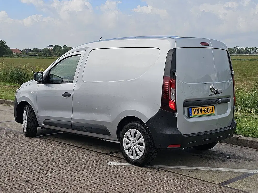 Renault Express 1.5 dci 95 comfort uit 2022, foto 6