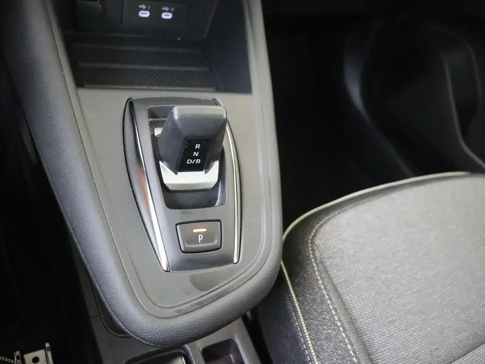 Renault Captur 1.8 E-Tech full hybrid 160 techno uit 2026, foto 15