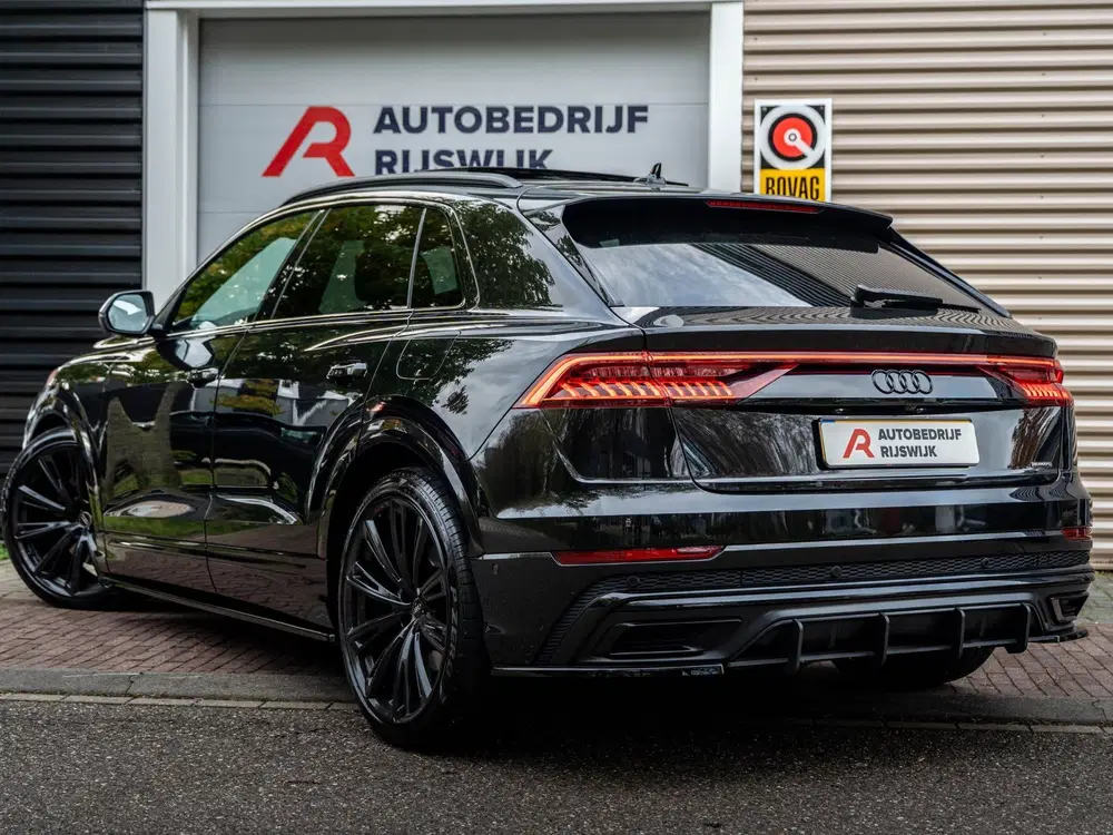 Audi Q8 55 TFSI e quattro S-Line Pano uit 2022, foto 3