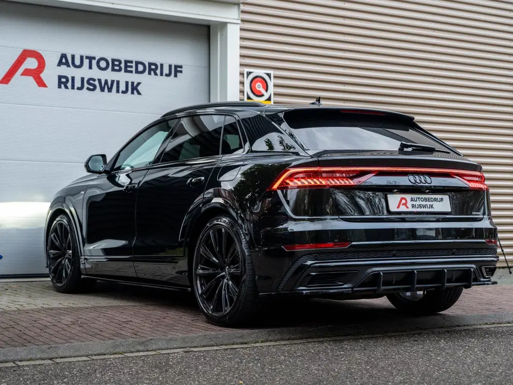 Audi Q8 55 TFSI e quattro S-Line Pano uit 2022, foto 7