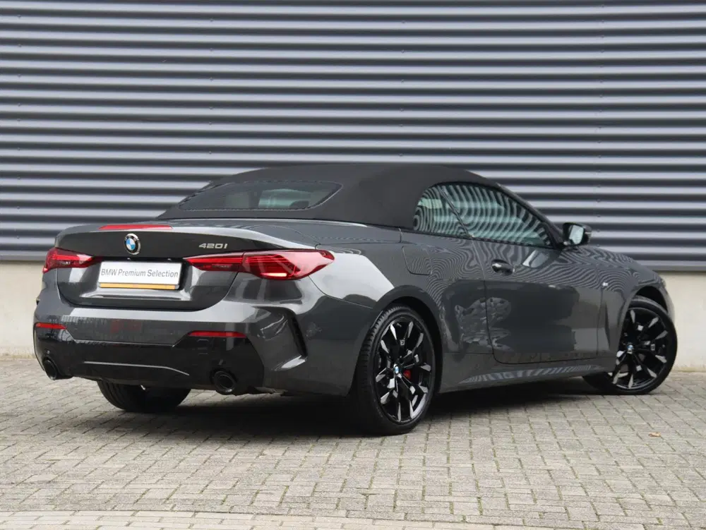 BMW 4-serie Cabrio 420i uit 2026, foto 4