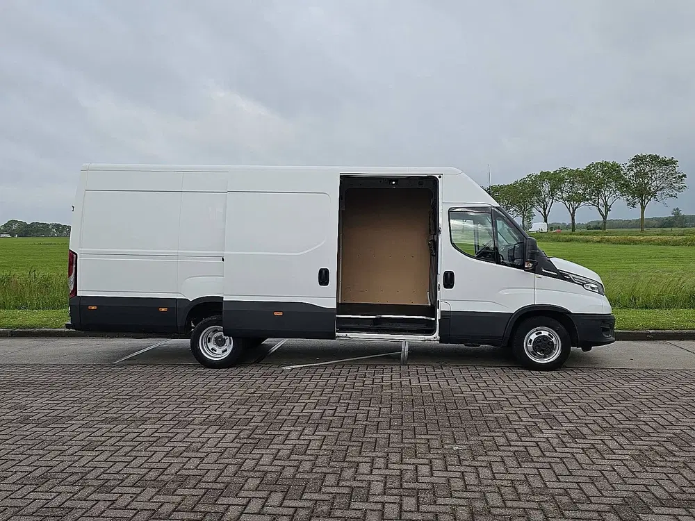Iveco Daily 35C18 ac automaat euro6 uit 2022, foto 13