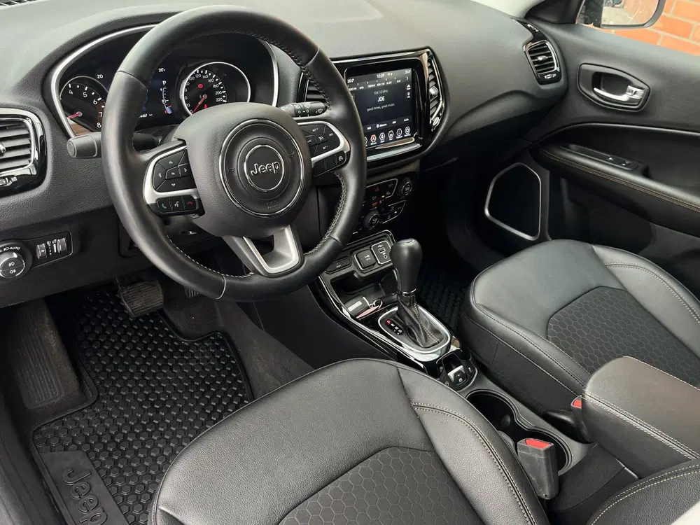Jeep Compass 1.3T 150 Automaat Black Limited uit 2021, foto 3