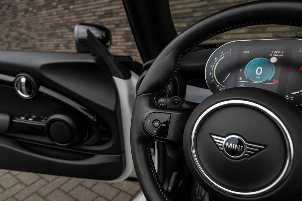 Mini Cabrio 2.0 Cooper S F1 Aut. uit 2023, foto 15