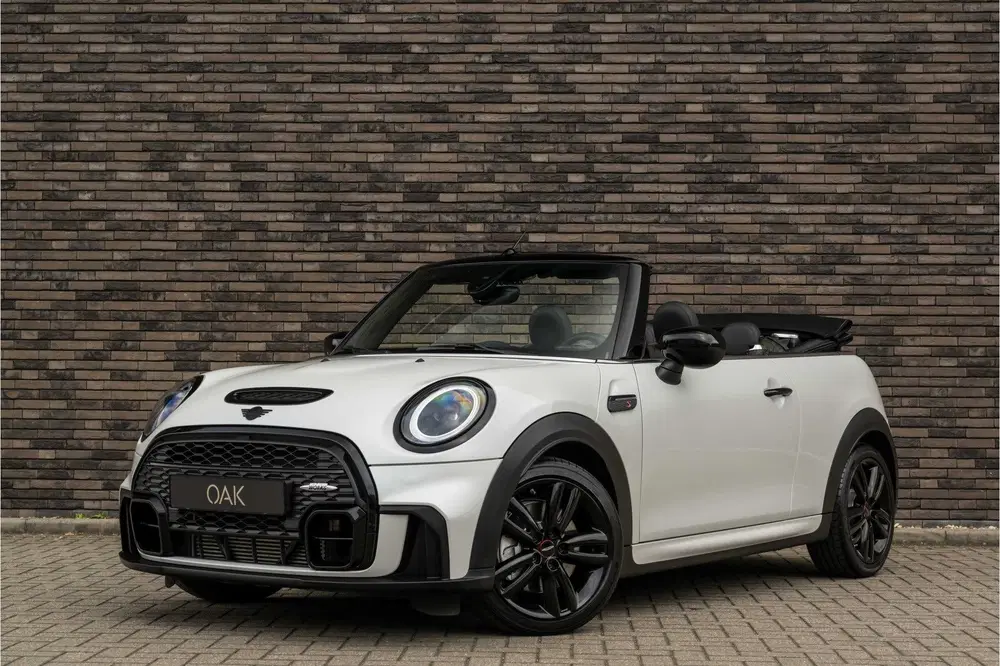 Mini Cabrio 2.0 Cooper S F1 Aut. uit 2023, foto 2