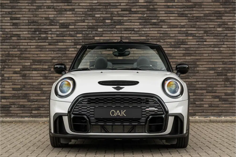 Mini Cabrio 2.0 Cooper S F1 Aut. uit 2023, foto 3