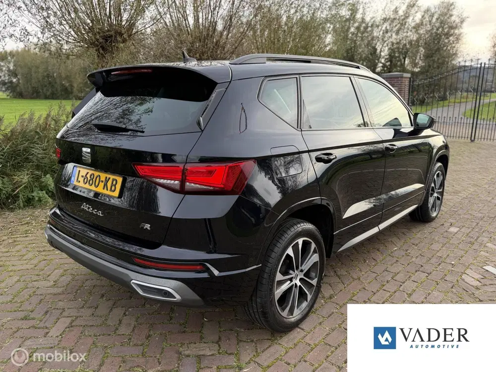 SEAT Ateca 1.5 TSI DSG FR Pano Virtual ACC LED Full L uit 2021, foto 2