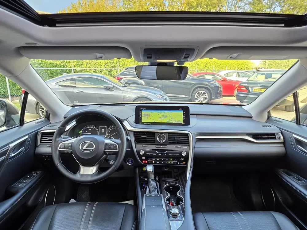 Lexus RX 450h President Line 2021 uit 2021, foto 14
