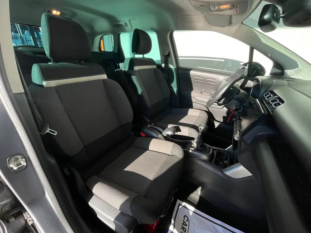 Citroën C3 Aircross Citroen C3 AIRCROSS 1.2 PureTech S&S Shine uit 2020, foto 10