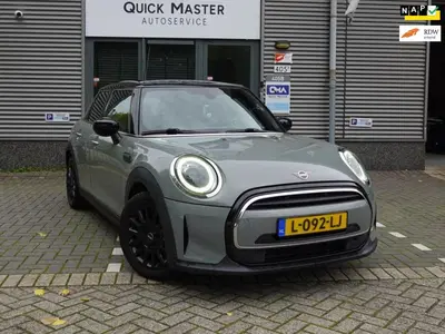 Mini Cooper 1.5 Cooper Classic uit 2021