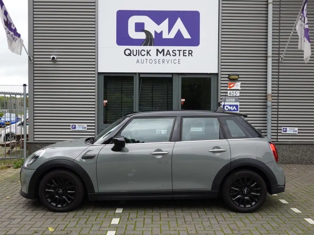 Mini Cooper 1.5 Cooper Classic uit 2021, foto 5