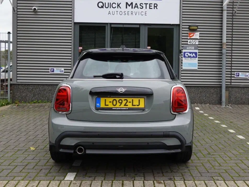 Mini Cooper 1.5 Cooper Classic uit 2021, foto 7