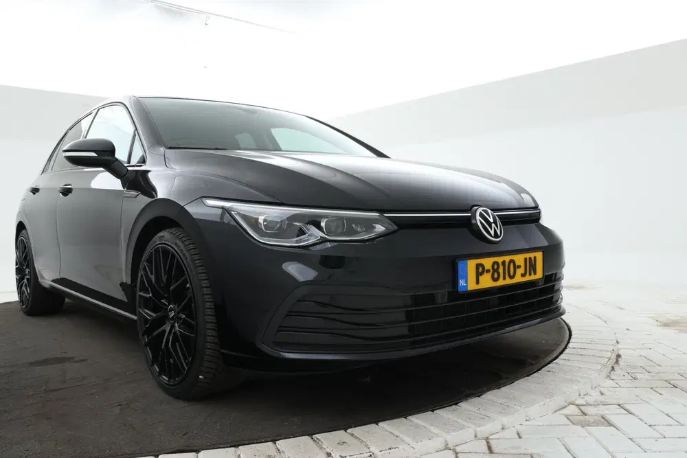 Volkswagen Golf 1.5 eTSI R-Line Memory Seat uit 2020, foto 5