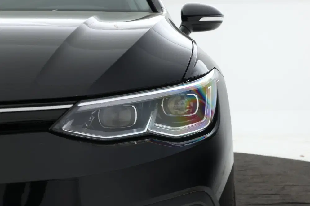 Volkswagen Golf 1.5 eTSI R-Line Memory Seat uit 2020, foto 6