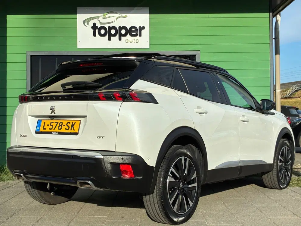 Peugeot 2008 1.2 PureTech GT uit 2021, foto 3