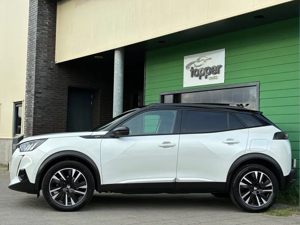 Peugeot 2008 1.2 PureTech GT uit 2021, foto 6