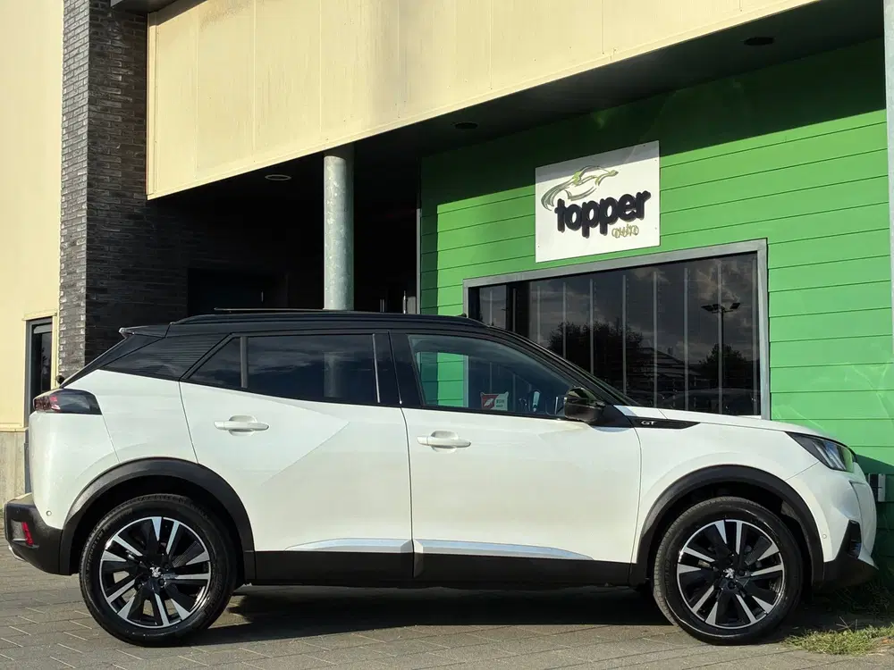 Peugeot 2008 1.2 PureTech GT uit 2021, foto 7