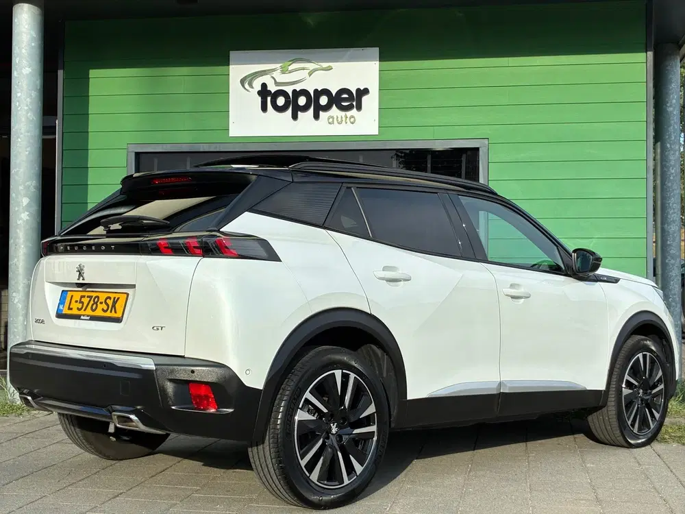 Peugeot 2008 1.2 PureTech GT uit 2021, foto 8