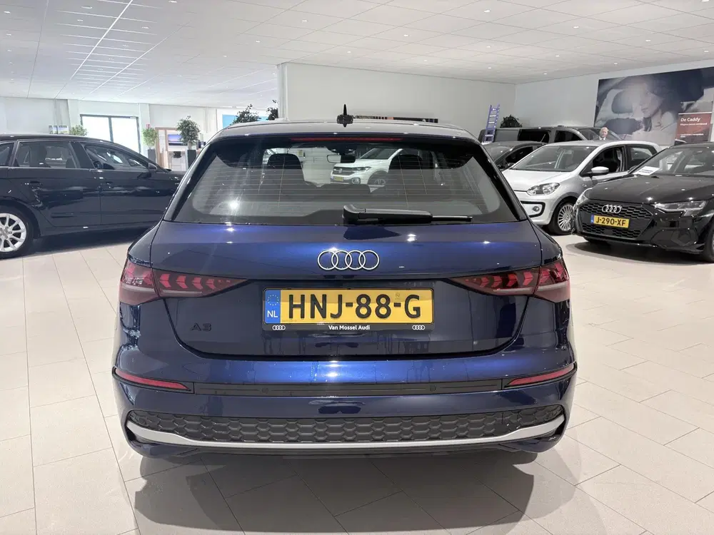 Audi A3 40 TFSI e Advanced edition 204 PK Airco uit 2025, foto 4