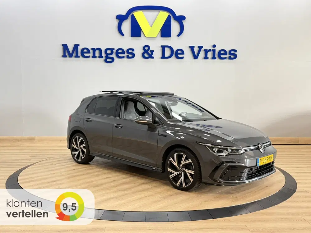 Volkswagen Golf 1.5 eTSI R-Line Business+ Panorama uit 2022